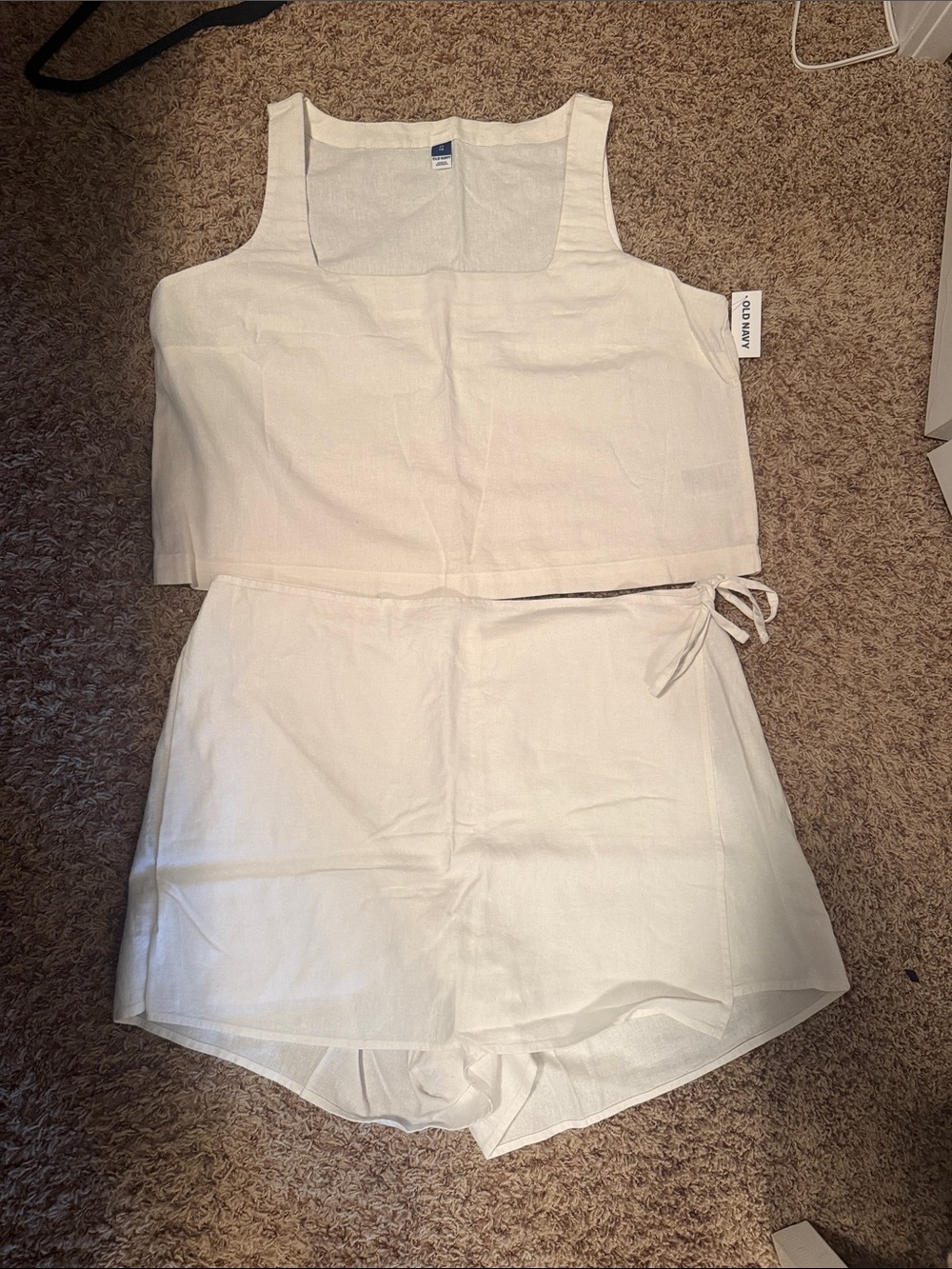 Old Navy White Linen-Look Tank and Shorts Set
